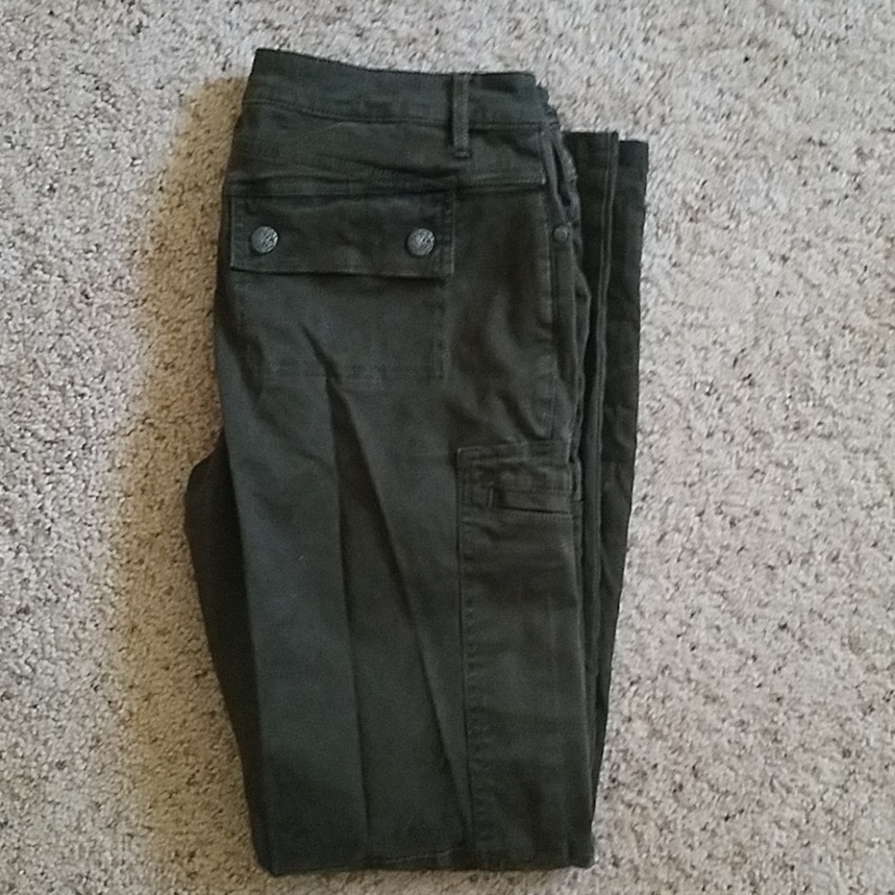 Deep olive size 6 Prana cargo pants